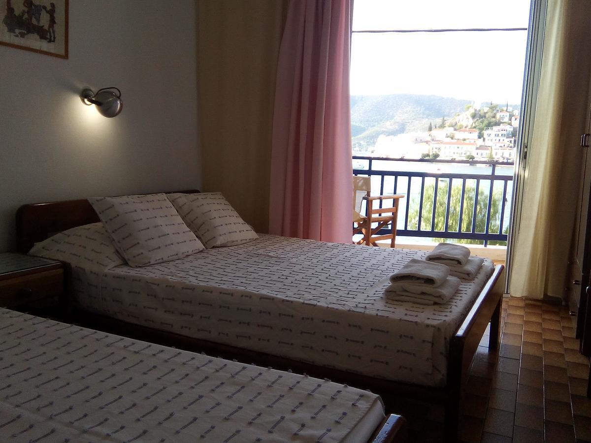 Bissias Guest House Galatas  Exterior photo